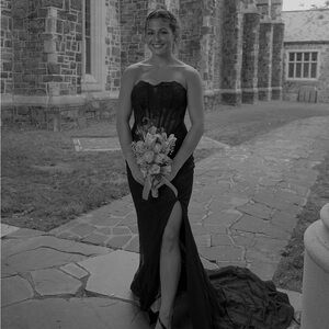 Meet your Posher, Bella